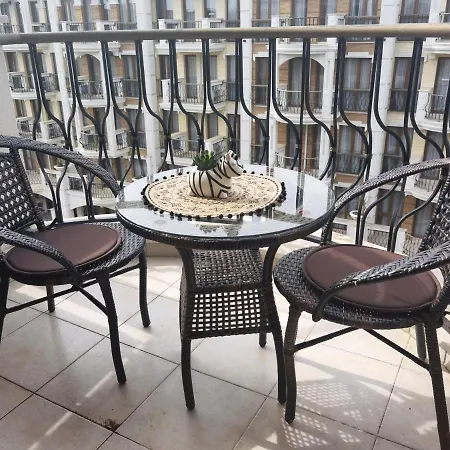 Harmony Suitеs شقة