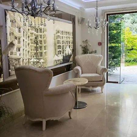 Harmony Suitеs * Napospart